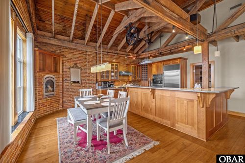 203 N Water St, Elizabeth City, NC, 27909-4417 | Card Image