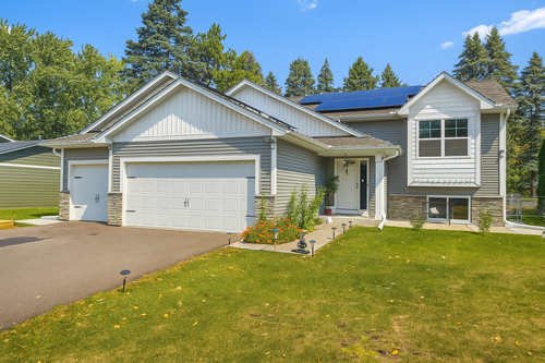 18150 County St, Dayton, MN, 55327-9506 | Card Image