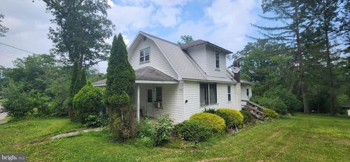 607 K St, MOUNTAIN LAKE PARK, MD, 21550-3300 | Card Image