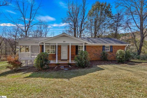 202 Cove Creek Rd, Pickens, SC, 29671-8601 | Card Image