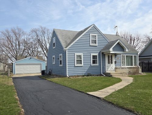 829 N Roy Ave, Northlake, IL, 60164-1214 | Card Image