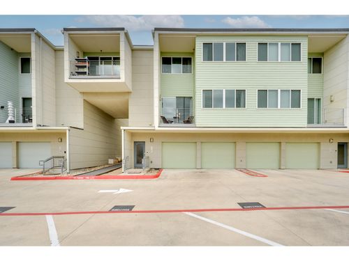 205-604 N Bluff Dr, Austin, TX, 78745-0012 | Card Image
