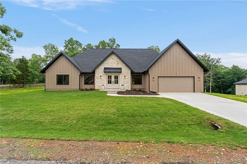 3 Aberdeen Dr, Bella Vista, AR, 72715-3904 | Card Image