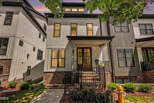 621 S Franklin St, Wake Forest, NC, 27587-2277 | Card Image