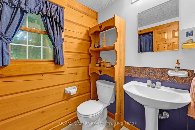 8 4 Mile Creek Rd, House other with 4 bedrooms, 3 bathrooms and 6 parking in Niagara On The Lake ON | Image 17