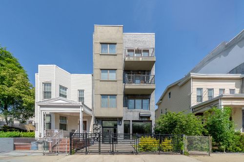 30 14th St, Astoria, NY, 11102-3837 | Card Image
