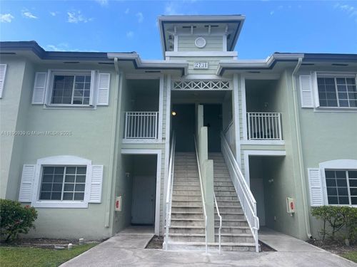 203-2731 Ne 3rd Dr, Homestead, FL, 33033-7085 | Card Image