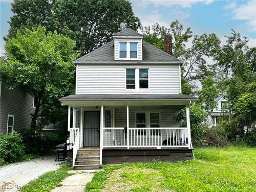 728 E 93rd St, Cleveland, OH, 44108-1243 | Card Image