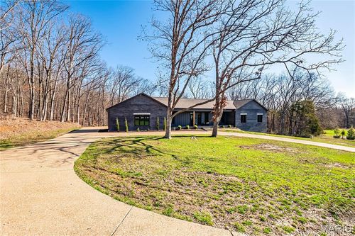5058 Squire Ln, Cedar Hill, MO, 63016-1122 | Card Image