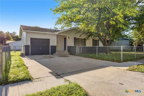 1002 Houston St, Killeen, TX, 76541-7743 | Card Image