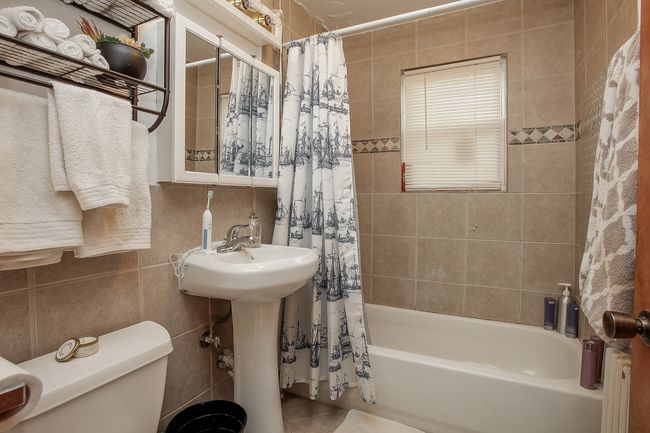 22 - 16-22 E Benton Ave, Home with 0 bedrooms, 0 bathrooms and null parking in Naperville IL | Image 7