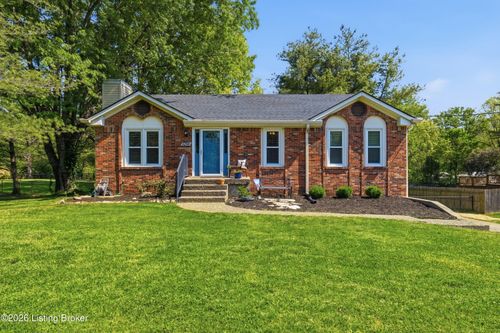 5709 Renada Dr, Crestwood, KY, 40014-9182 | Card Image
