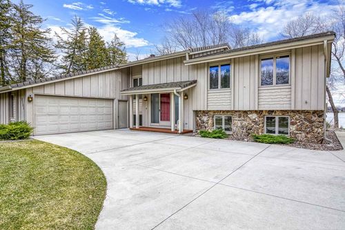 2151 Sunrise Drive, FOX CROSSING, WI, 54914 | Card Image