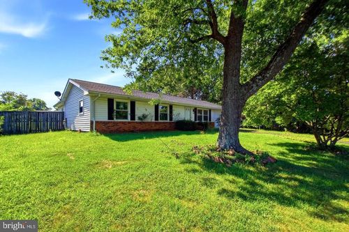 1100 N Sterling Blvd, STERLING, VA, 20164-2320 | Card Image
