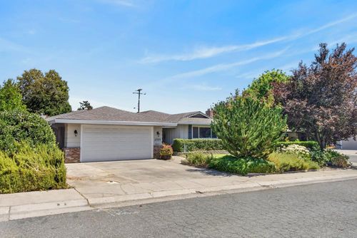 4500 Longhorn Street, Carmichael, CA, 95608 | Card Image