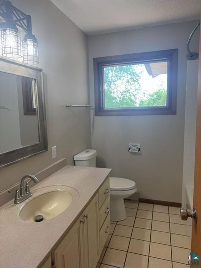 240 Sw 12 Th Ave, House other with 3 bedrooms, 2 bathrooms and null parking in Grand Rapids MN | Image 32