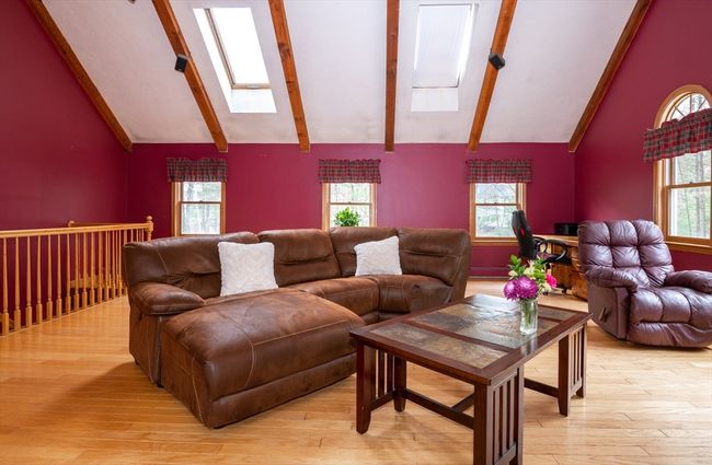 88 Jackman St, House other with 3 bedrooms, 3 bathrooms and 6 parking in Georgetown MA | Image 20