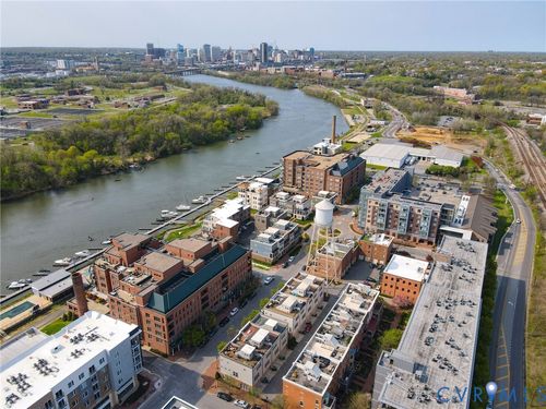 unit-402-4820 Old Main St, Henrico, VA, 23231-3056 | Card Image