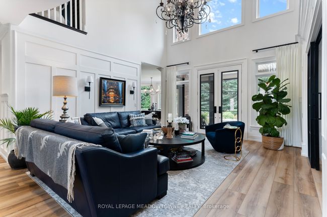3 Bogle Dr, House other with 4 bedrooms, 5 bathrooms and 10 parking in Carlisle ON | Image 5
