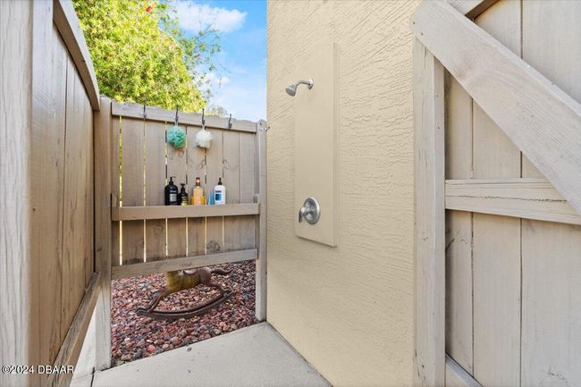 140 Little Brown Church Rd, Home with 3 bedrooms, 2 bathrooms and null parking in Pierson FL | Image 35