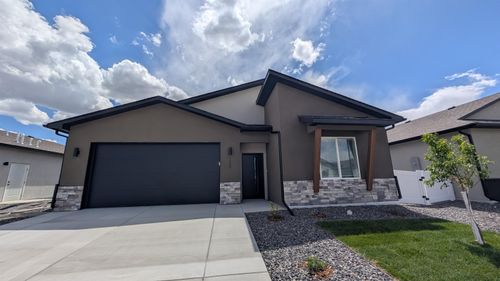 1660 Rusty Rivet Rd, Fruita, CO, 81521-9368 | Card Image