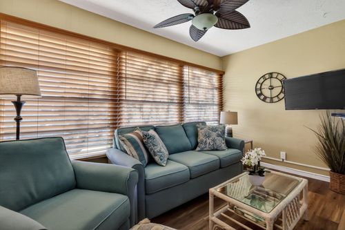 202-9 Willowbrook Ln, Delray Beach, FL, 33446-1641 | Card Image