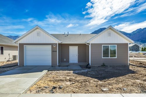 20-1046 N Summit View Dr W, Harrisville, UT, 84404 | Card Image