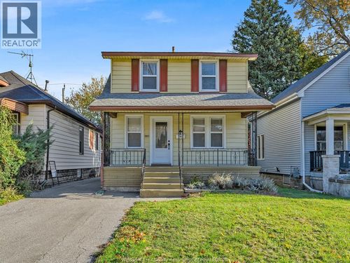 380 Rankin Ave, Windsor, ON, N9B2R7 | Card Image