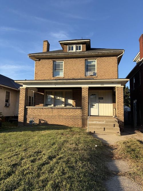 1557 3rd St, Portsmouth, OH, 45662-4400 | Card Image
