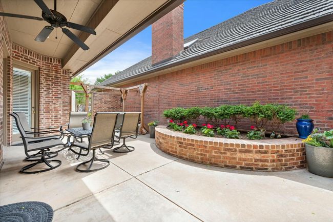 9214 York Pl, House other with 4 bedrooms, 3 bathrooms and null parking in Lubbock TX | Image 30