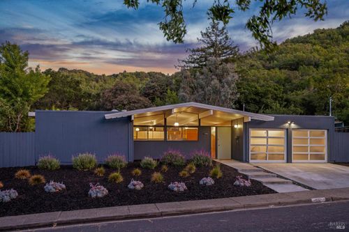 89 De La Guerra Road, San Rafael, CA, 94903 | Card Image