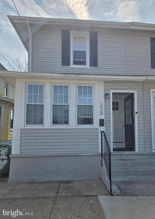 238 Filmore St, RIVERSIDE, NJ, 08075-3222 | Card Image