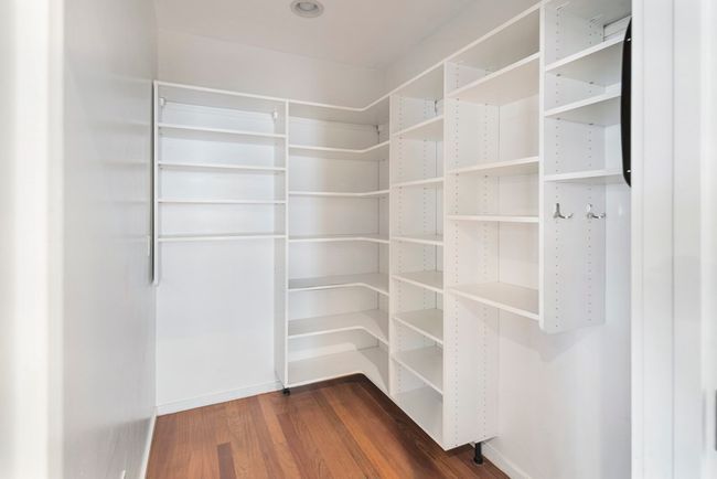 2 - 45 Russell St, Condo with 5 bedrooms, 5 bathrooms and 2 parking in Somerville MA | Image 8
