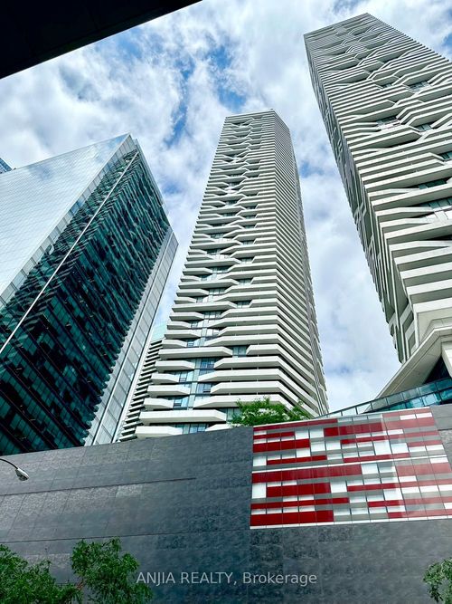 4707-100 Harbour St, Toronto, ON, M5J0B5 | Card Image