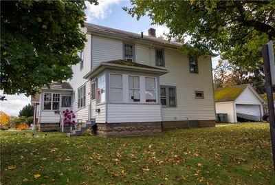 281-283 Avis Street, Home with 4 bedrooms, 2 bathrooms and null parking in Rochester NY | Image 3