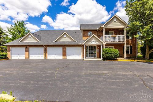 31 Indian Cove Cir, Oxford, OH, 45056 | Card Image