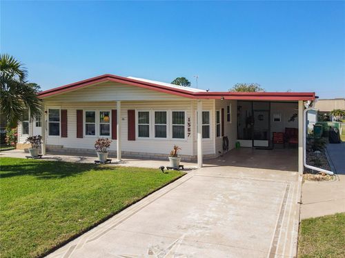 1567 Nassau Cir, Tavares, FL, 32778-2526 | Card Image