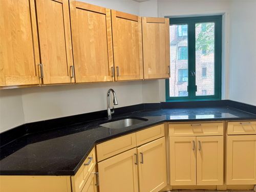 apt-1a-2140 E Tremont Ave, Bronx, NY, 10462-5707 | Card Image