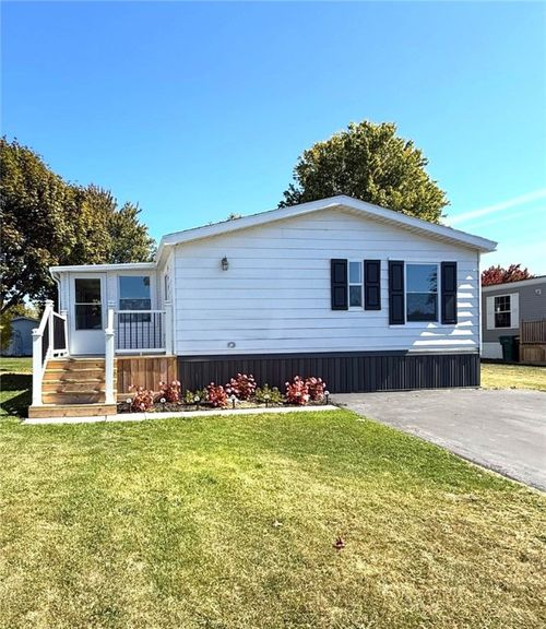 41 Roadside Dr, Hamlin, NY, 14464-9539 | Card Image