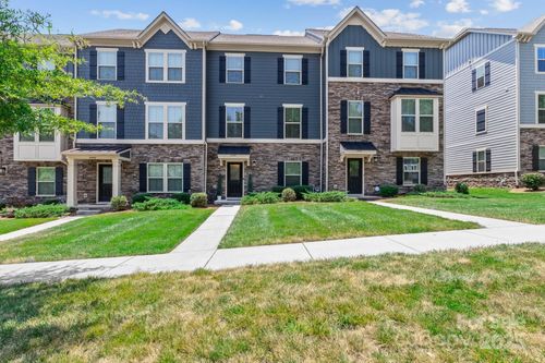 4440 Carteret St, Charlotte, NC, 28205-7302 | Card Image