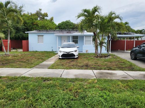 5019 Ne 19th Ter, Pompano Beach, FL, 33064-5713 | Card Image