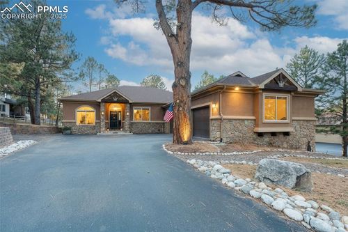 670 Independence Dr, Larkspur, CO, 80118-8612 | Card Image