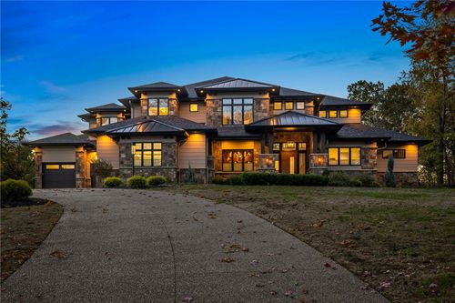 10485 Grubbs Rd, Wexford, PA, 15090-9423 | Card Image