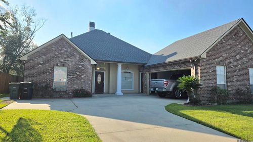 282 Allan Dr, Baton Rouge, LA, 70815-6498 | Card Image