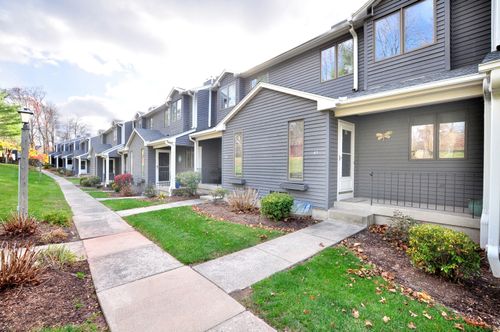 49-49 Ridge Rd, Wethersfield, CT, 06109-1063 | Card Image