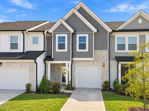 504 Barrington Row Ave, Zebulon, NC, 27597-3709 | Card Image