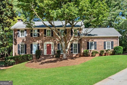 5098 Vernon Springs Dr, Dunwoody, GA, 30338-4666 | Card Image