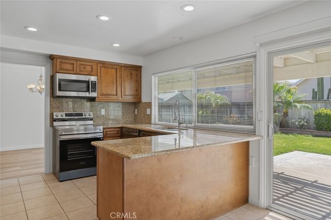 14652 Devonshire Ave, House other with 3 bedrooms, 3 bathrooms and 4 parking in Tustin CA | Image 15