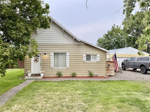 10203 S Mcalister Rd, Island City, OR, 97850-8461 | Card Image