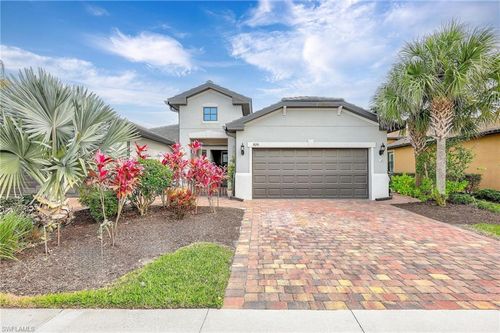 7670 Jacaranda Ln, NAPLES, FL, 34114-2799 | Card Image